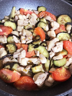 鶏肉と夏野菜で疲労回復-レシピのメイン写真