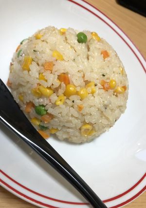 簡単お昼ゴハン！具に困った時ピラフ-レシピのメイン写真