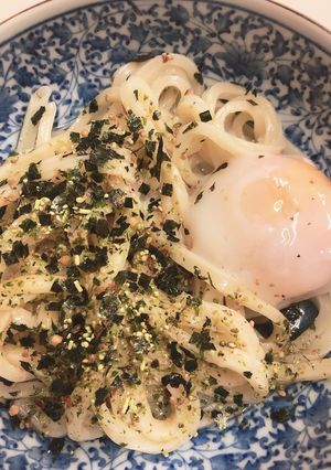 火を使わない☆わさびうどん温玉添え-レシピのメイン写真