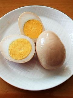 味付卵☆ゆで卵4個をめんつゆ大さじ1で!-レシピのメイン写真
