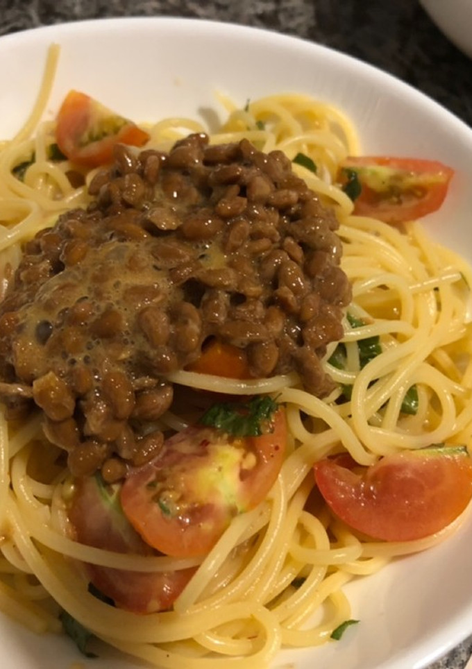 トマトとシソの冷製パスタ納豆乗せ-レシピのメイン写真