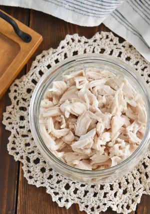 レンジで簡単♪ほぐし蒸し鶏【半調理】-レシピのメイン写真