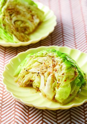 レンジで簡単♪まるごと蒸しキャベツ！-レシピのメイン写真