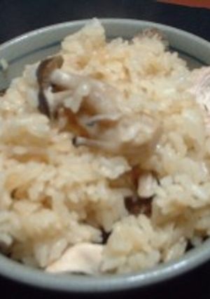 めっちゃ簡単しめじご飯-レシピのメイン写真