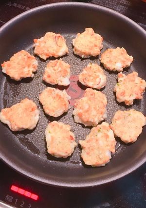 ポリ袋で簡単！はんぺんおやき〜離乳食後期-レシピのメイン写真