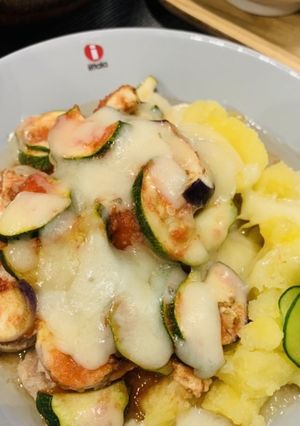 サバ缶と夏野菜のトマトチーズ焼き-レシピのメイン写真