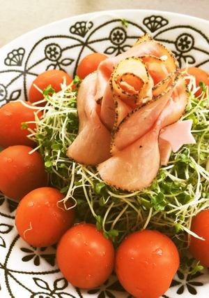 バラのてんこ盛りサラダ-レシピのメイン写真