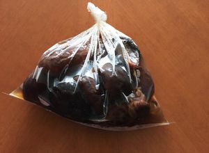 ビニール袋で場所取らず♡干し椎茸の戻し方-レシピのメイン写真