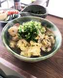 簡単！関西風、豚肉とちくわのおうどん