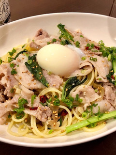 豚バラと小松菜の中華風パスタ-レシピのメイン写真