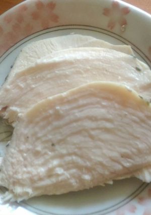ジップロックで超簡単!鶏ハム-レシピのメイン写真