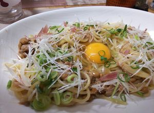 簡単！ツナと納豆のパスタ（生卵乗せ）-レシピのメイン写真