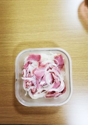 ☆簡単密着ラップ☆でタンのマリネ-レシピのメイン写真