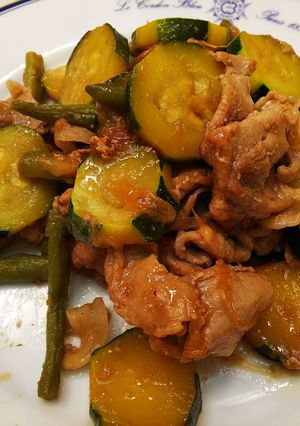 簡単美味・豚肉と夏野菜の旨塩炒め-レシピのメイン写真