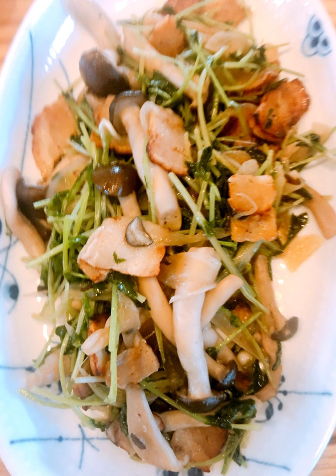 豆苗とベーコンの中華風炒め-レシピのメイン写真