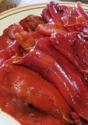 真っ黒に焼くだけ！？とろとろ焼きパプリカ-レシピのメイン写真