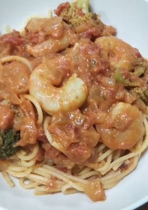 えびのトマトクリームパスタ-レシピのメイン写真