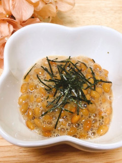 卵掛け納豆ꕤ鰹節&刻み海苔-レシピのメイン写真