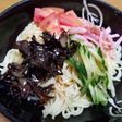 きくらげ佃煮のせ冷やし中華