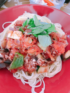 野菜たっぷりフレッシュトマトソースパスタ-レシピのメイン写真