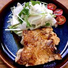 รูปของ モウカザメのムニエル(照り焼きソース)