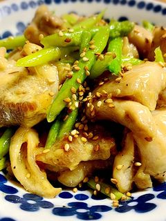 アスパラともも肉の味噌マヨ炒め-レシピのメイン写真