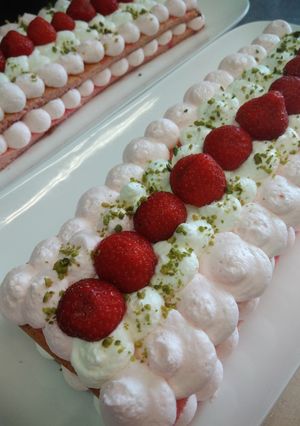 いちごのケーキ part 2-レシピのメイン写真