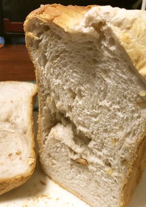 ミックスナッツと酒かすの食パン-レシピのメイン写真