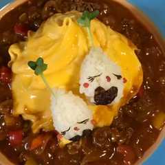 A picture of 【簡単】 キャラ弁 とんがり頭の顔むすび.