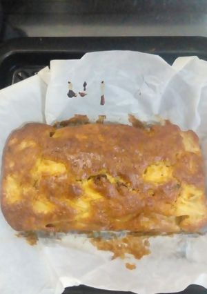 パウンドケーキ。リンゴ、バナナ、レーズン-レシピのメイン写真