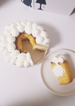 クリームたっぷりのシフォンケーキ-レシピのメイン写真