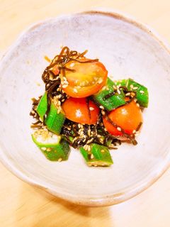 オクラとトマトの塩昆布合え-レシピのメイン写真