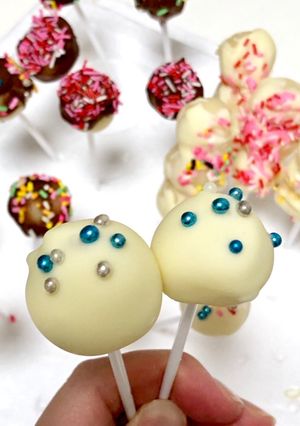 チョコ団子☆ケーキポップ風☆バレンタイン-レシピのメイン写真