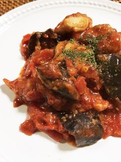 鶏肉となすのトマトソース煮込み-レシピのメイン写真
