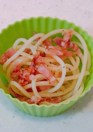 お弁当に、レンジで簡単、ベーコンパスタ-レシピのメイン写真