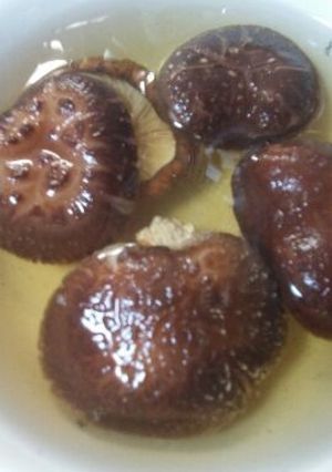 干し椎茸の簡単戻し方-レシピのメイン写真