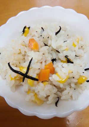 一歳離乳食 ひじきとコーンの炊き込みご飯-レシピのメイン写真
