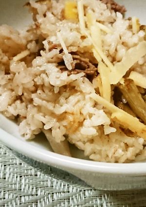 ごぼうと牛肉の炊き込みご飯-レシピのメイン写真