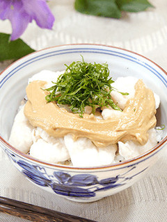 鶏ささ身と胡麻の冷やし麦茶漬け-レシピのメイン写真