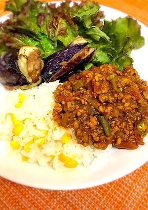チキンキーマカレー＆とうもろこしご飯-レシピのメイン写真