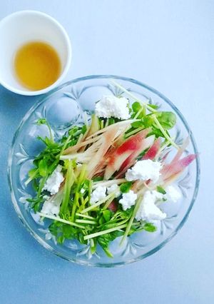 豆苗とみょうがのサラダ-レシピのメイン写真