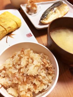 材料3つ!ツナとなめ茸の炊き込みご飯-レシピのメイン写真
