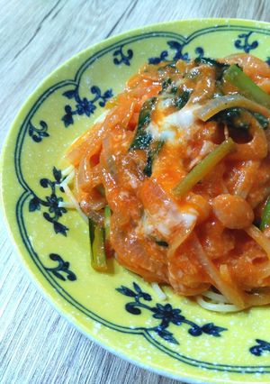 ウインナーと小松菜のトマトクリームパスタ-レシピのメイン写真