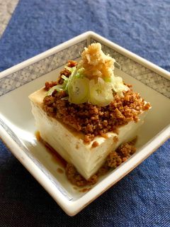 満足!冷奴の肉味噌そぼろ掛け☆生姜風味-レシピのメイン写真