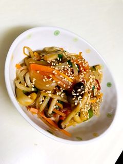 野菜たっぷり!辛旨しらたきチャプチェ風-レシピのメイン写真