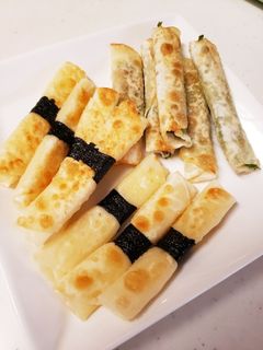 残り餃子の皮で♪簡単おつまみ-レシピのメイン写真