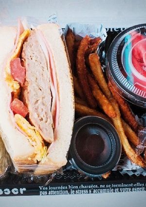 ハンバーグサンドイッチ弁当-レシピのメイン写真