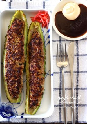 ゴーヤの肉詰めボート・お好み焼き味。-レシピのメイン写真