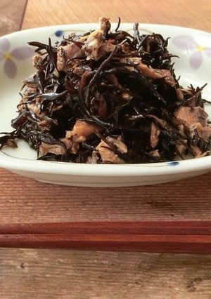 材料2つ★サバ缶とひじきの和え物-レシピのメイン写真
