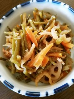 食物繊維たっぷり♪芋づると切干大根の煮物-レシピのメイン写真